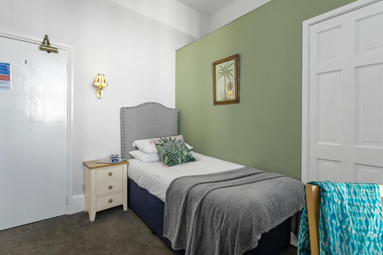 Southbank Town House Гостевой дом